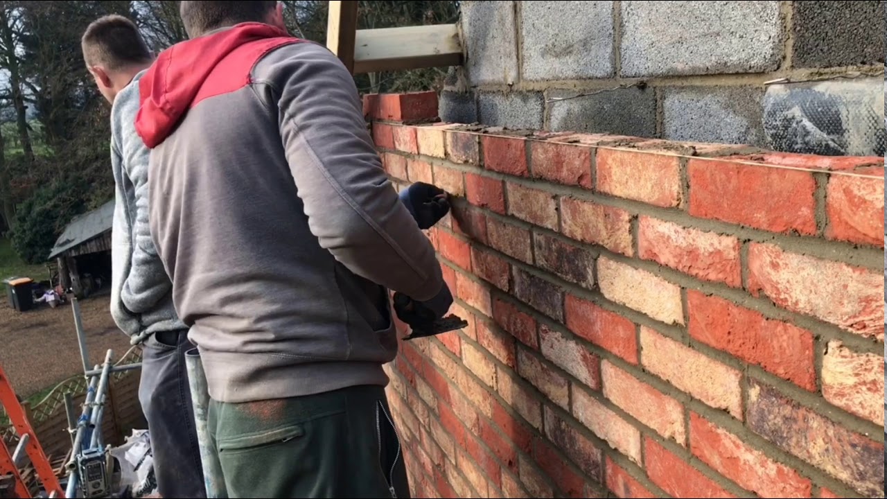 Building a brick Gable (part 2) | The skill of bricklaying.