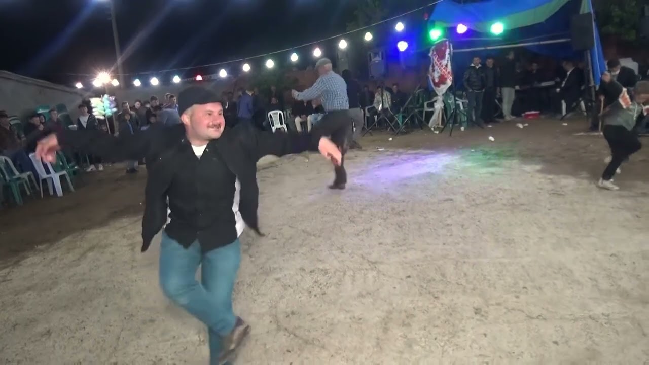 BEYKÖY DÜĞÜNLERİ İbrahim Özbek 'in Düğününden  Meshur Pala Kudretin Topal Oyunu