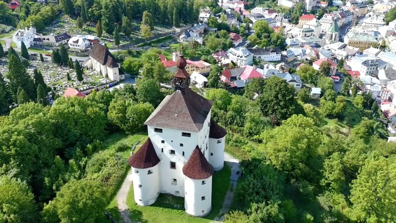 Banská Štiavnica z vtáčej perspektívy.