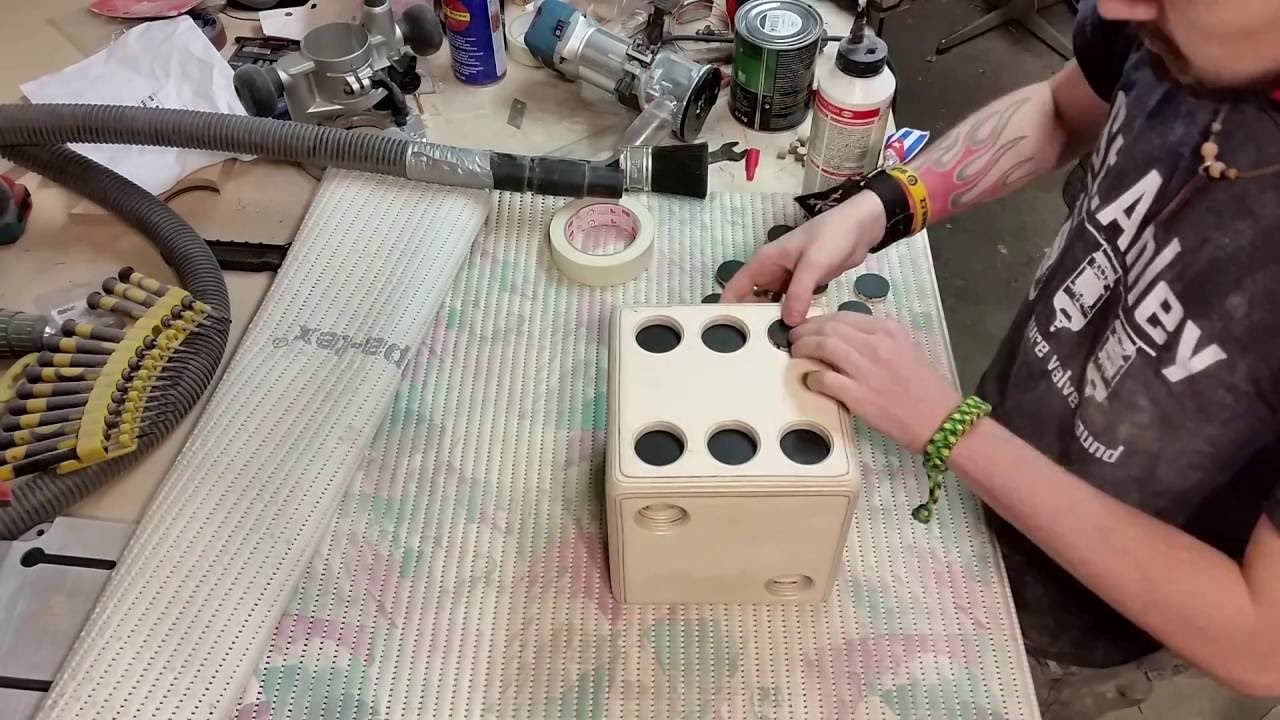 Big wood dice