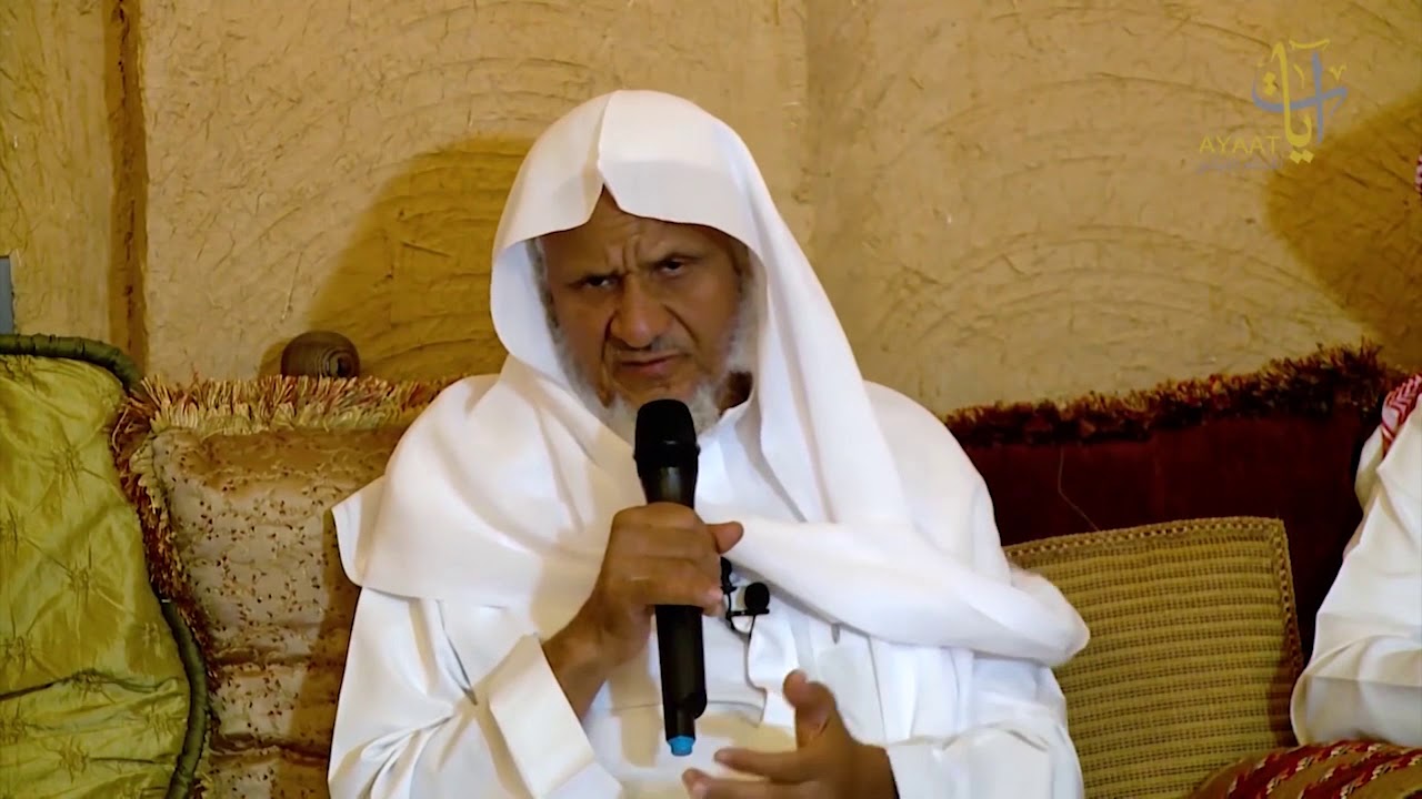 الشيخ أحمد خليل شاهين يصف المقرئ عامر السيد عثمان انه شيخ عجيب !