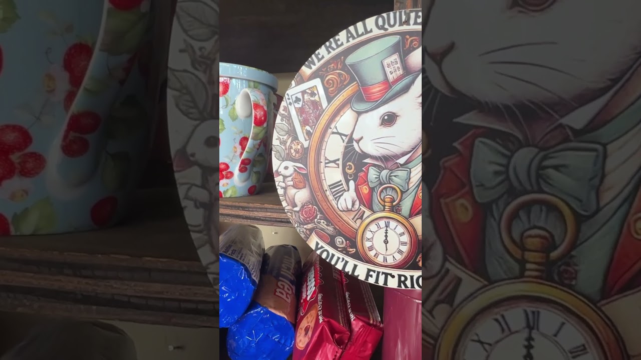 Lovey's Tea Shoppe, Pacifica CA