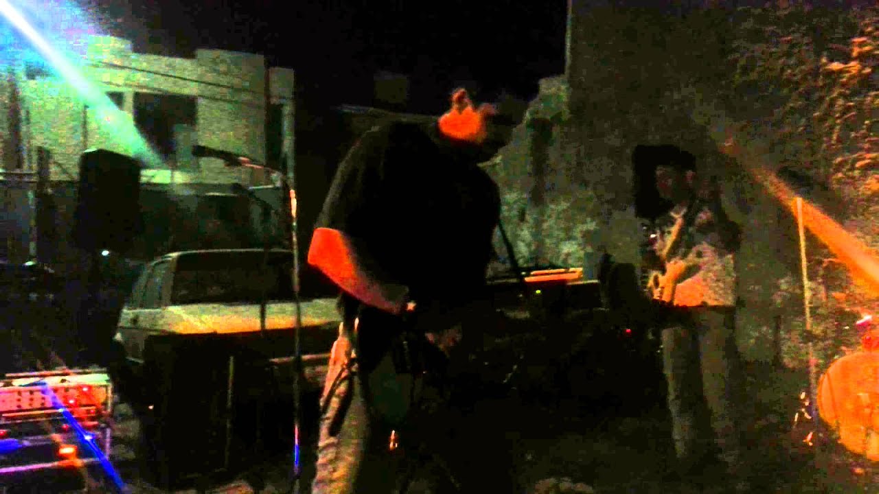 Daniel Echevarria ,   Game Cover Band The Grange solo,  Cumple Marilu