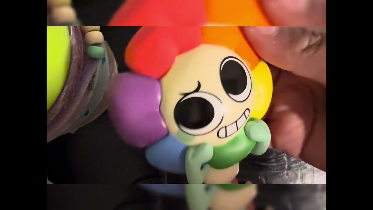 | | Unboxing Dandy's World Figurines! | |