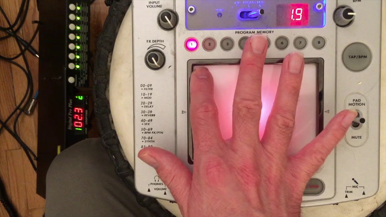 Loop Re-Sampling and Turntablism with the KAOSS Pad 2
