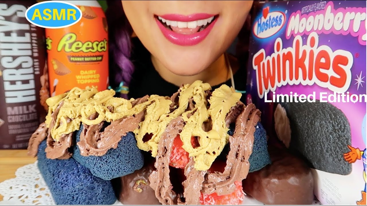 ASMR LIMITED EDITION MOONBERRY TWINKIE+RASPEBERRY ZINGERS| 한정판 문베리 트윙키 리얼사운드 먹방 |CURIE.ASMR