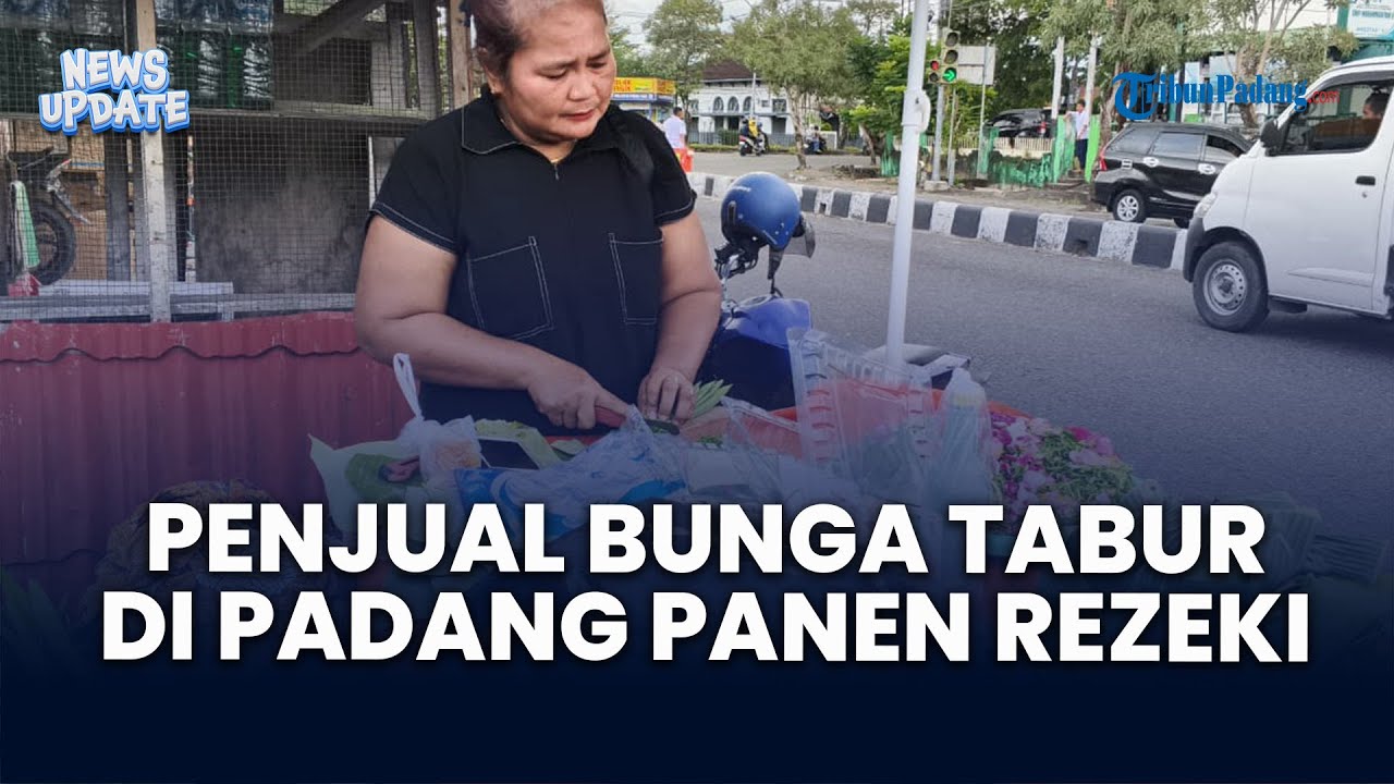 Berkah Ziarah Kubur Jelang Ramadan, Penjual Bunga Tabur di Padang Panen Rezeki
