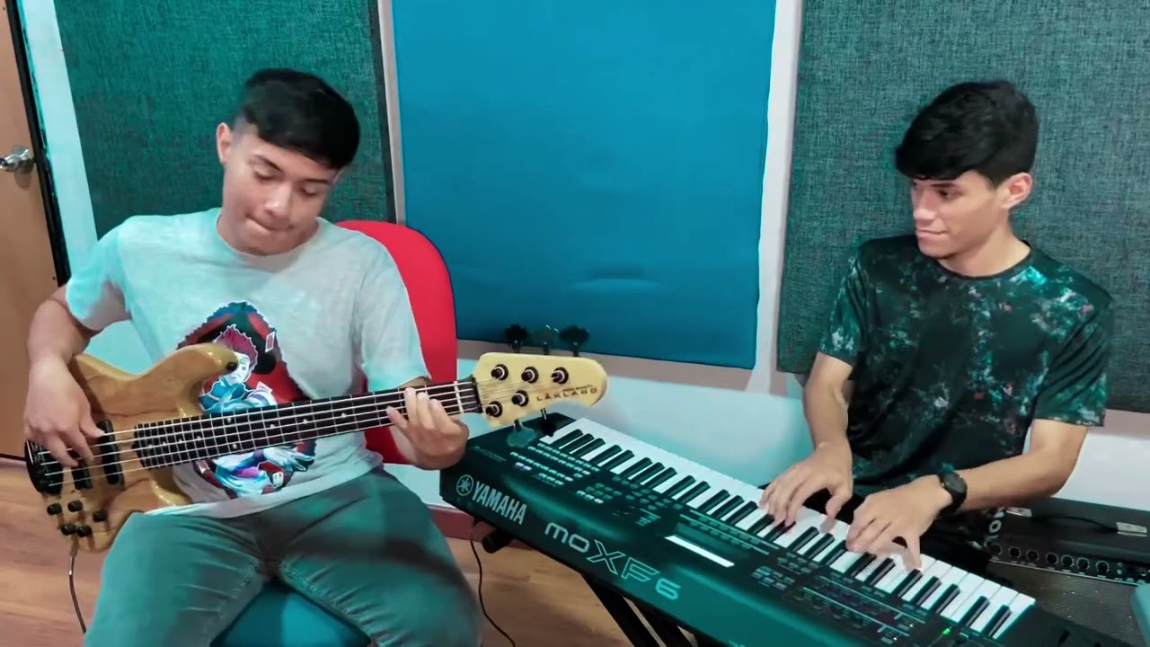 Kirk Franklin - Love Theory (Piano and Bass Cover)
