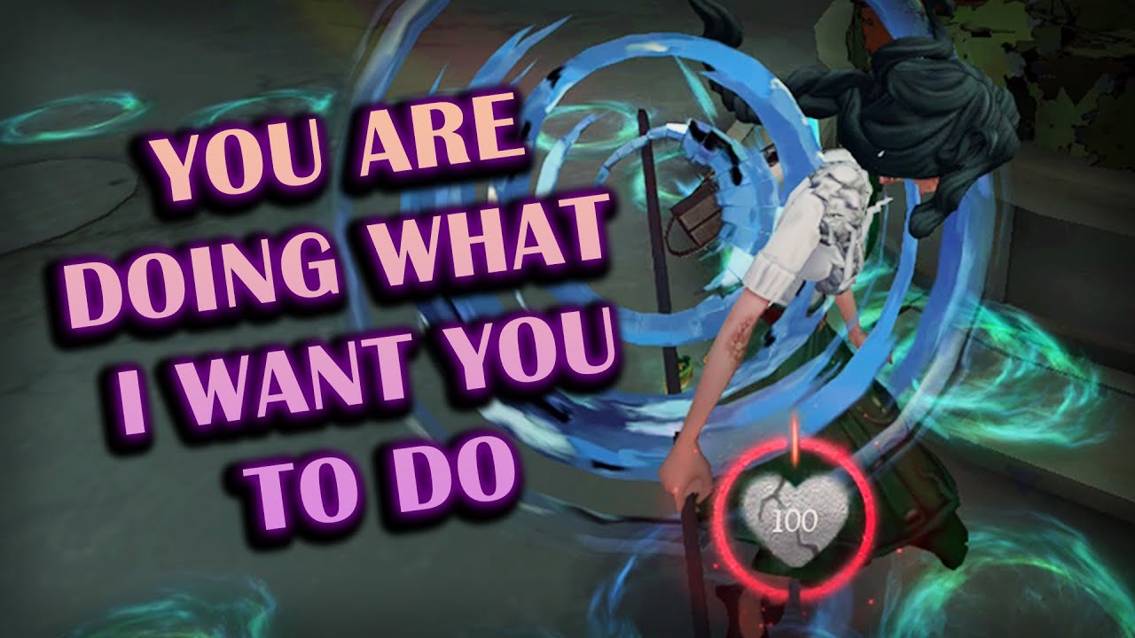 Sometimes I intentionally let survivors harass me (they are just wasting their items)