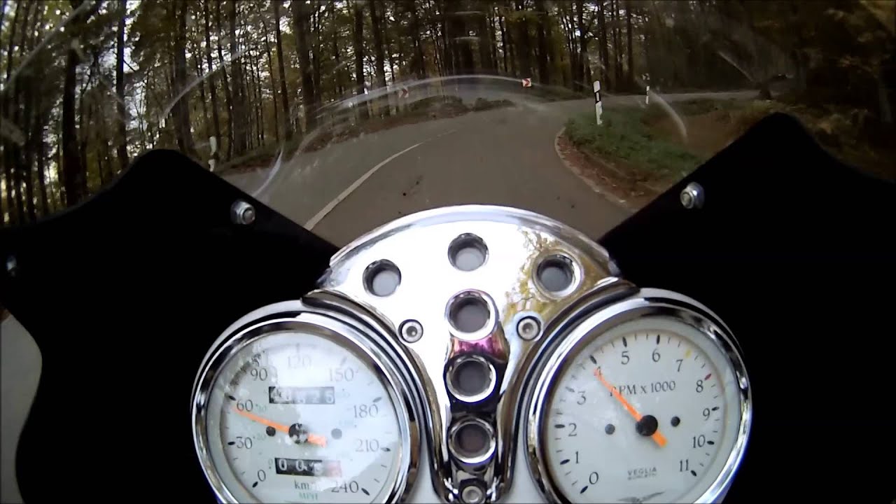 Moto Guzzi V10 Centauro