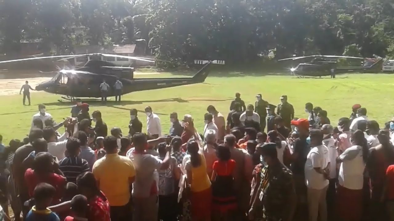landing in helicopter at school | Helicopters Takeoff & Landings | air Force Helicopter | bell 212
