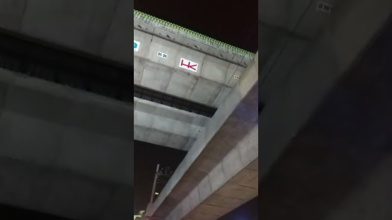 stasiun MRT dan Halte busway ASEAN prapatan lampu merah Blok M