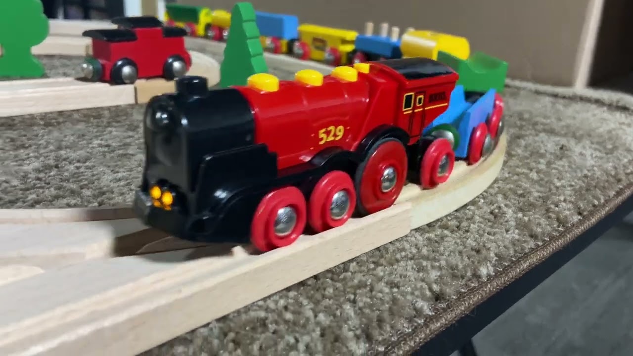🔴 BRIO Mighty Red Action Locomotive – Batteries, Lights, Sounds, and Fun! | BRIO 33592 Review