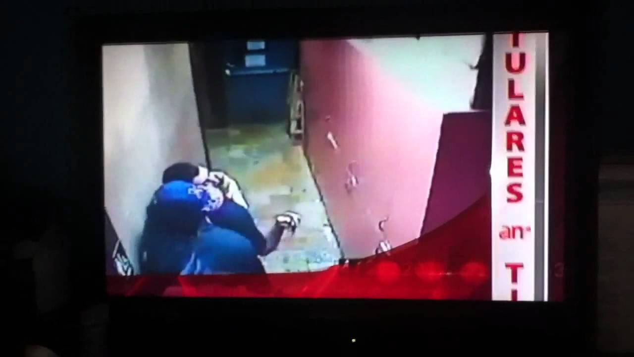 WJAN-CD / America Noticias a las 5:00 Close y a las 6:00 Open for 5/4/2012