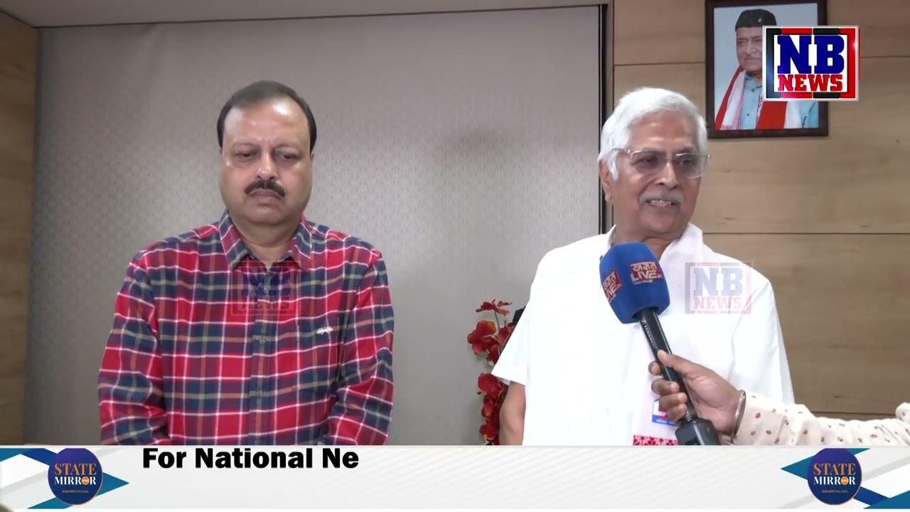 প্ৰসিদ্ধ সাহিত্যিক ফণীন্দ্ৰ কুমাৰ দেৱচৌধুৰীক প্ৰদান কৰা হয় ‘অসম লাইভ বিভূষণ বঁটা-২০২৬’৷