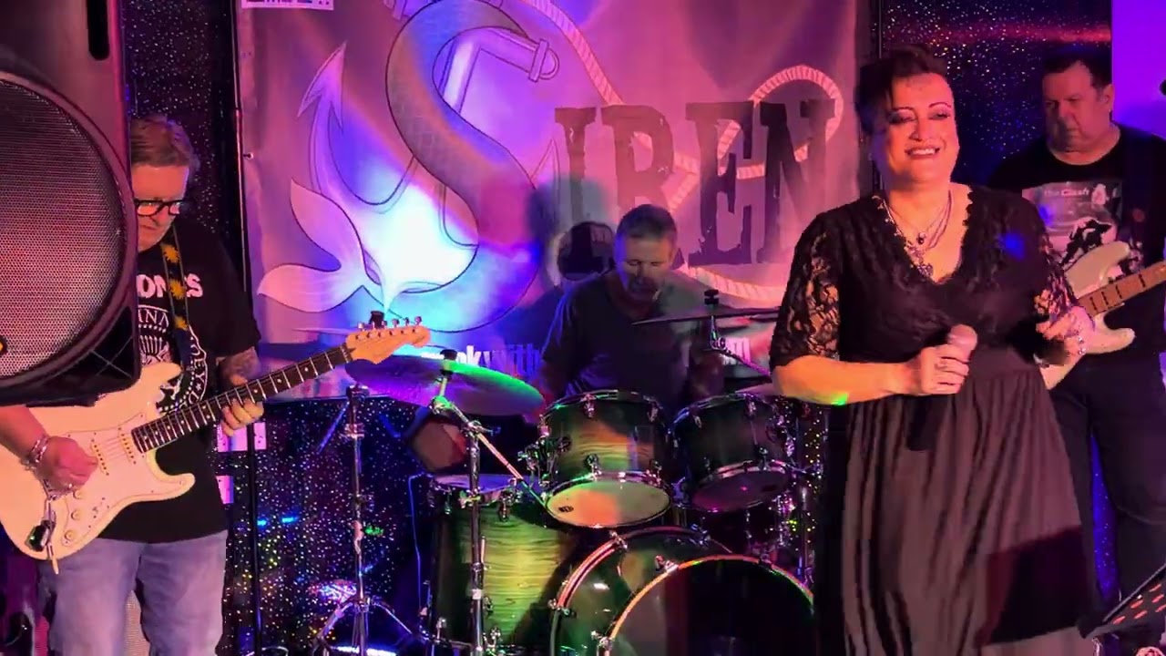 Siren @ Mardons