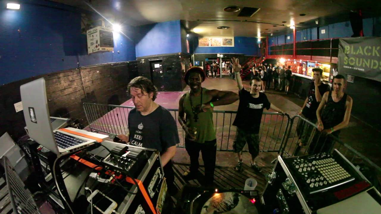 BLACKWOOD SOUNDSYSTEM last tune @Molodoi, Strasbourg 24th June 2016