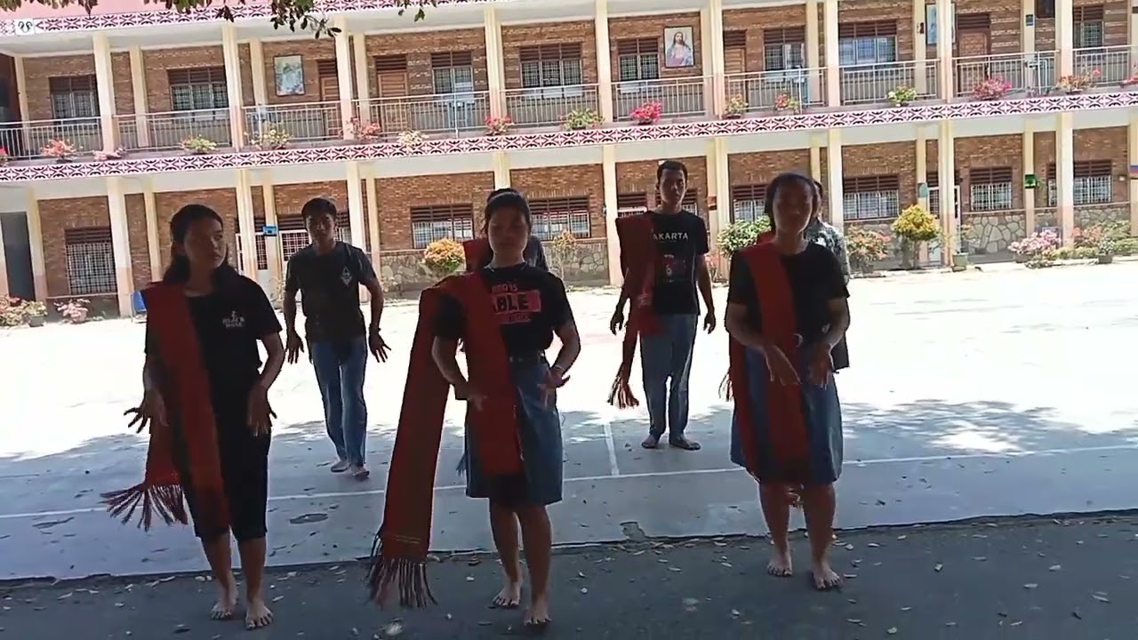 Tor-tor Simalungun|| Pos Ni Uhur|| SMA Swasta Assisi Siantar