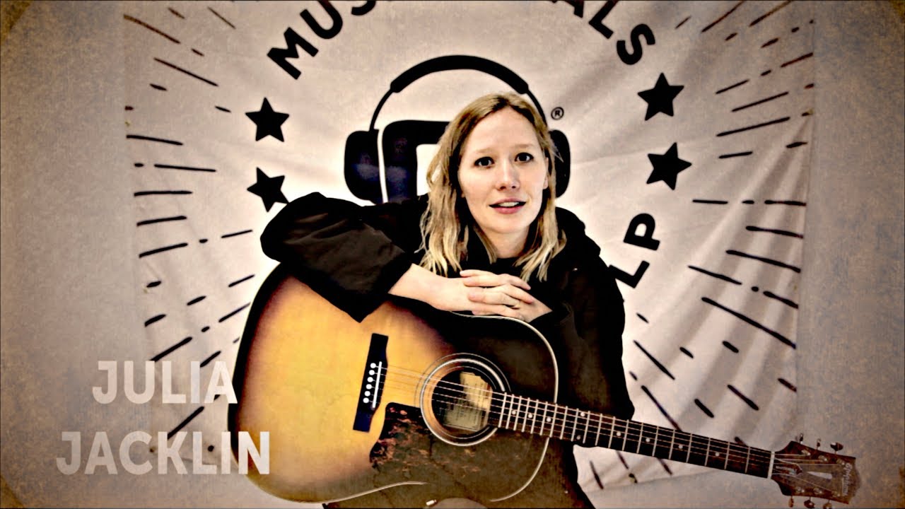 Julia Jacklin performs 