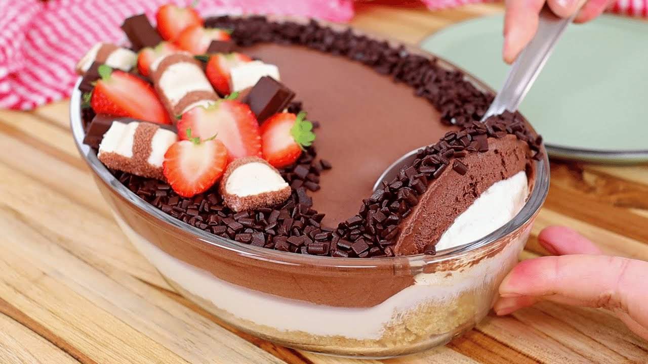CHOCONOFFE NA TRAVESSA | Torta mousse de chocolate e leite ninho F&Aacute;CIL E R&Aacute;PIDA