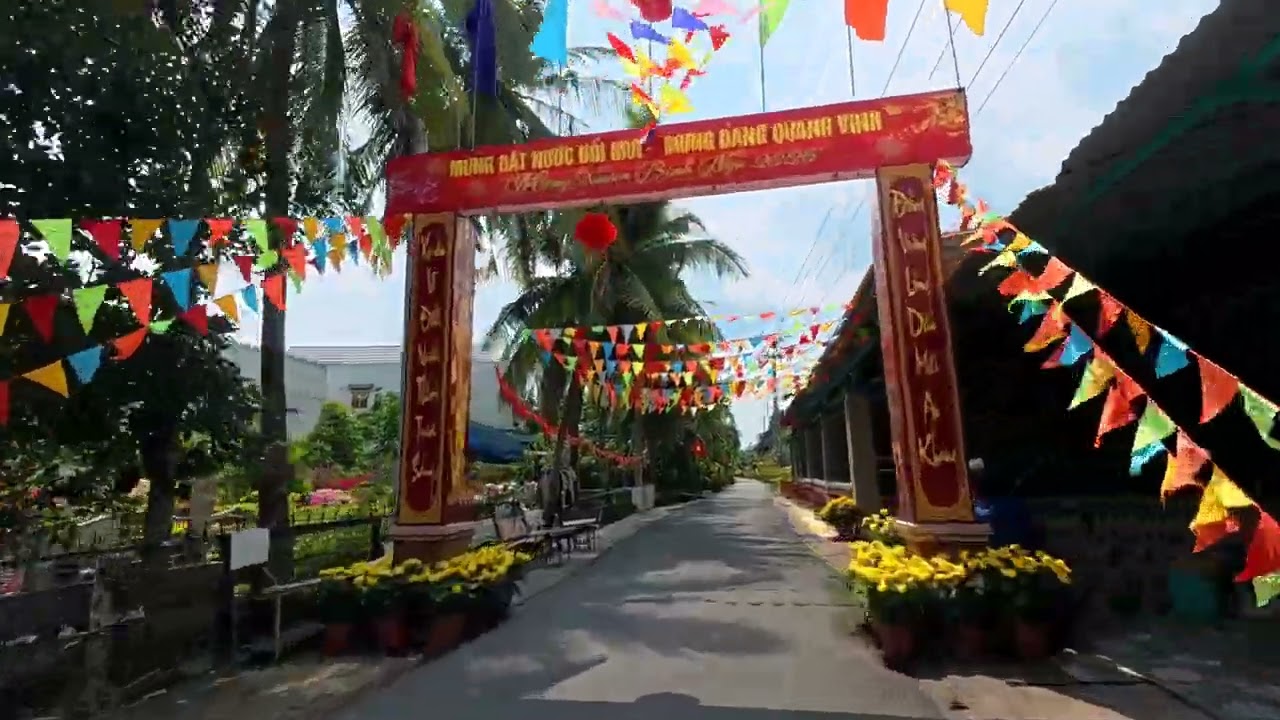 Về Mỹ Tho Ngắm Cảnh Con Đường Bên Dòng Kinh Bảo Định Tiền Giang Những Ngày Đầu Năm