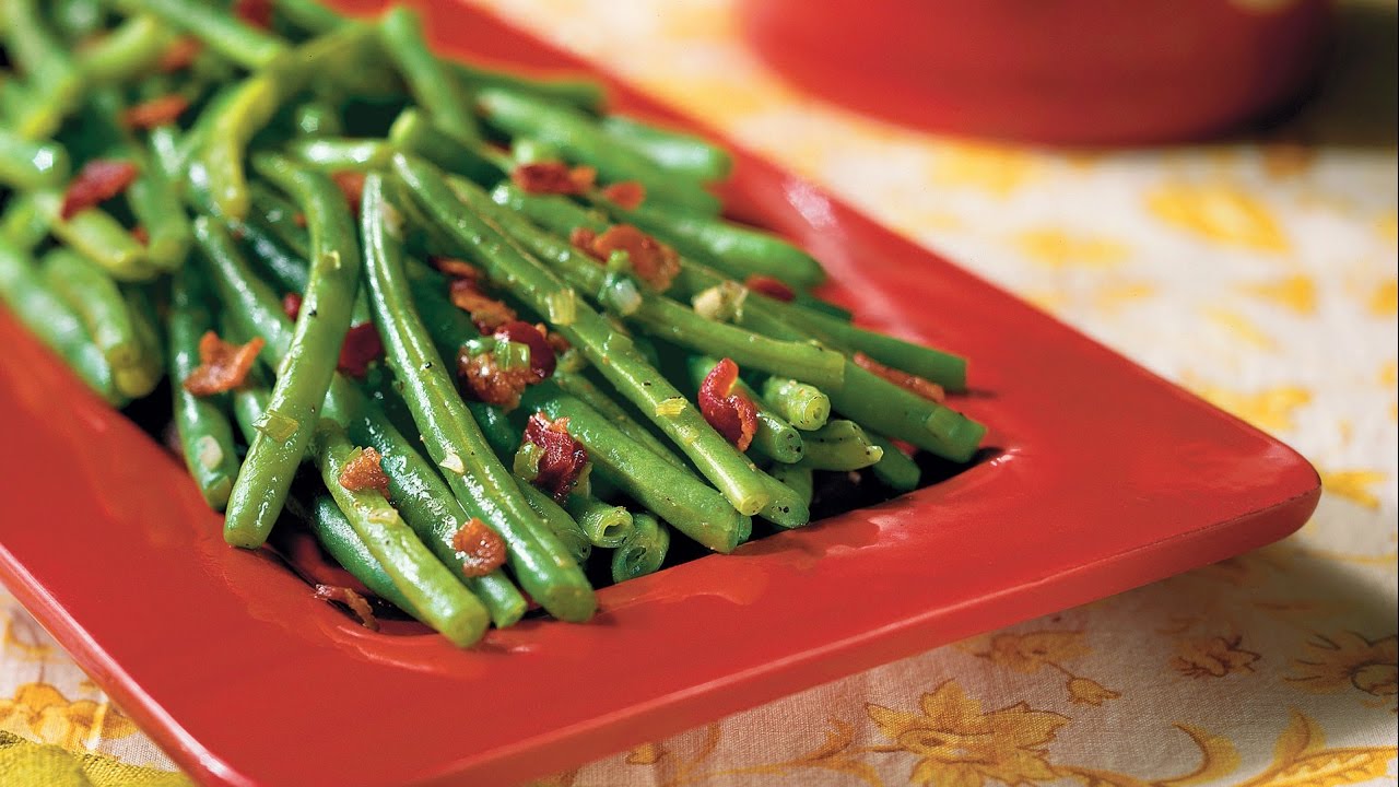 Saut&eacute;ed Green Beans With Bacon | Southern Living