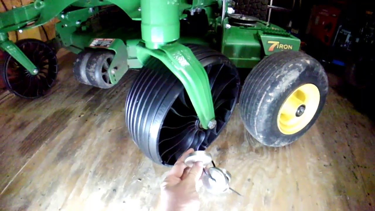 Michelin X Tweel Turf Caster, John Deere 900 series