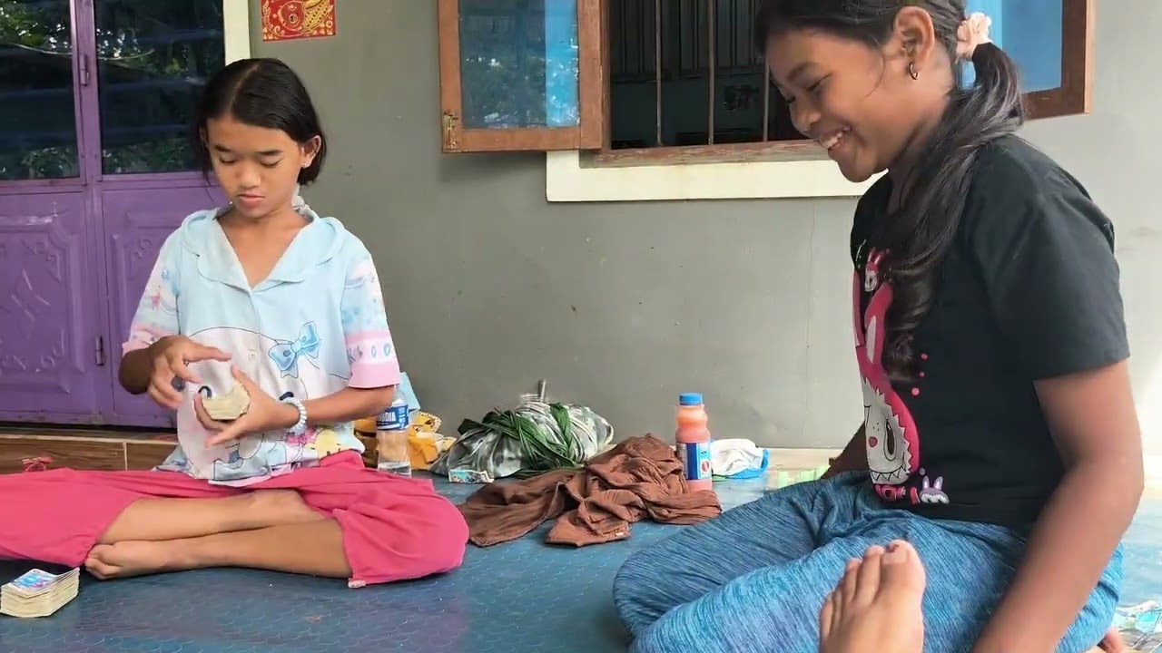 😘🍭😆😂ក្មេងលេងបោករូប /short film /