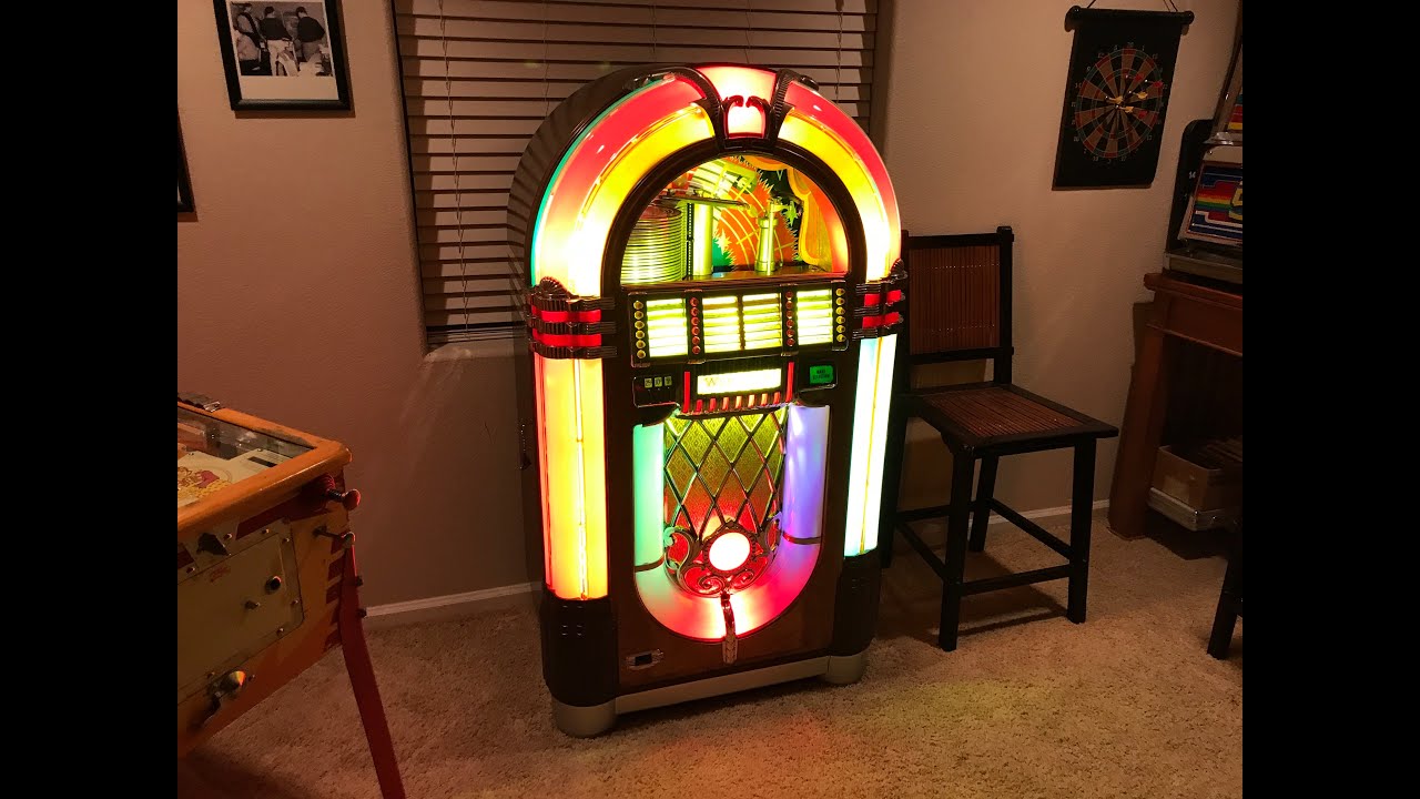 1946 Wurlitzer 1015 jukebox full restoration   HD