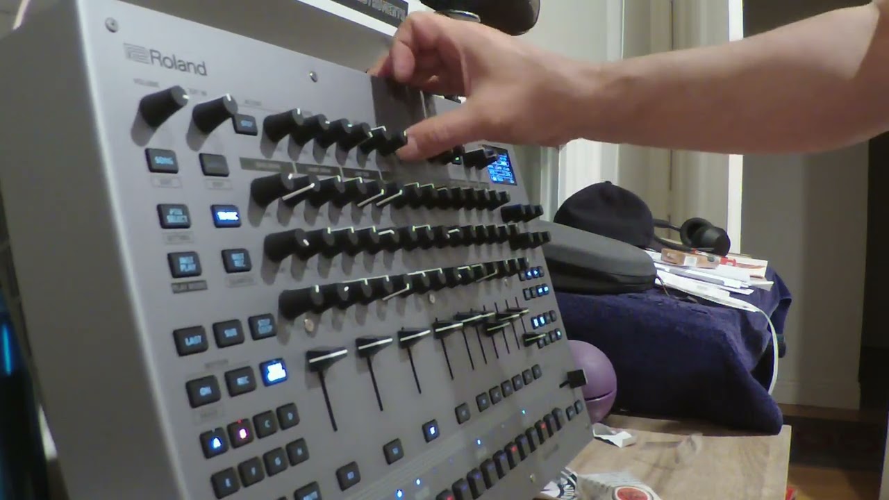 Roland tr-1000 Techno Scattered