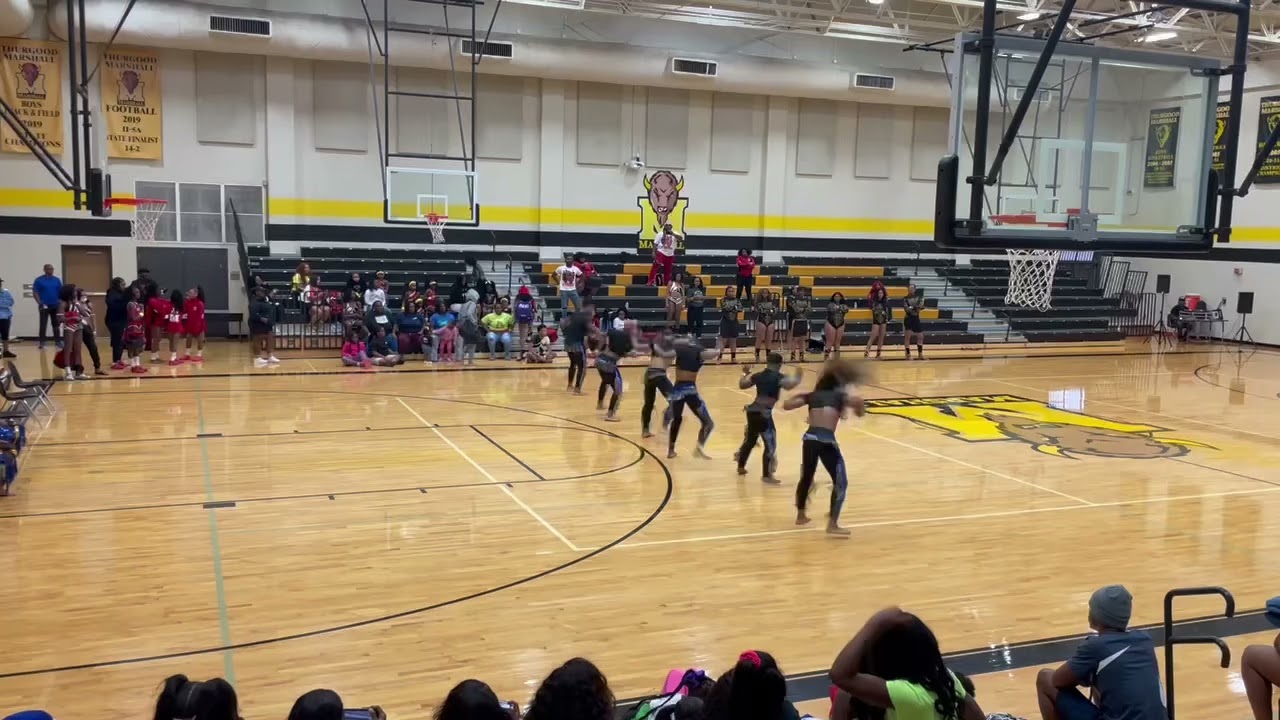 Xplosive Dance Co. Collegiate Stand Battle (Fast)