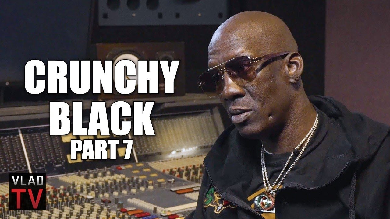 Crunchy Black на Young Dolph Affiliate Grove Hero, который наносит пощёчину артисту Black Youngst...