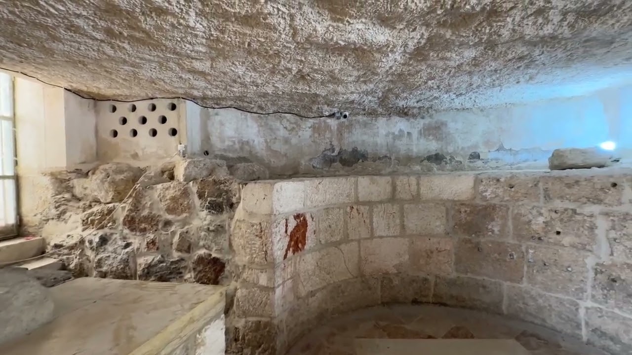 El lugar donde Jes&uacute;s ense&ntilde;&oacute; el Padre Nuestro. Jerusal&eacute;n. Israel. Restauraci&oacute;n y situaci&oacute;n actual