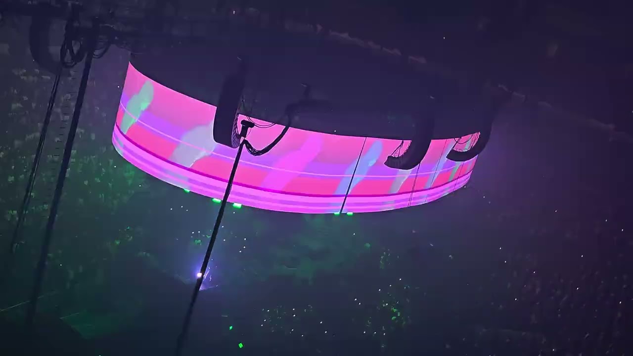 TRAVIS SCOTT UTOPIA TOUR: CIRCUS MAXIMUS DALLAS (10/17)