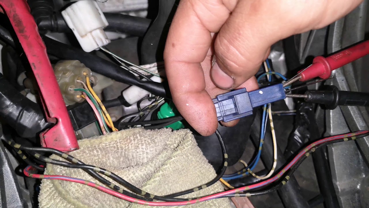 Yamaha fz 600 no tiene chispa, ¿será la ecu?