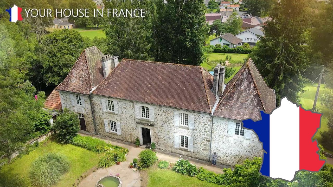 Chateau for sale in Nontron, Dordogne