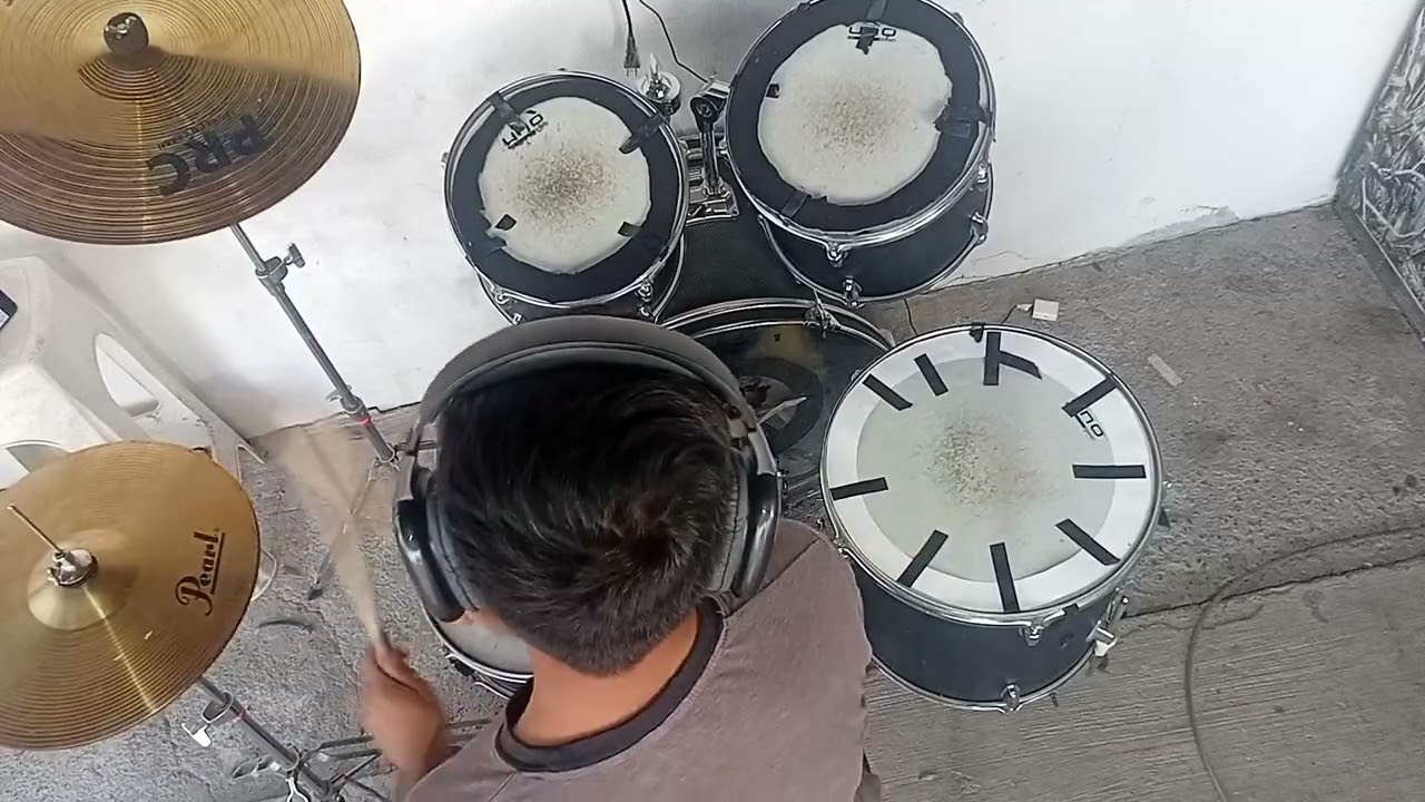 Drum cover De musica ligera Soda esterio