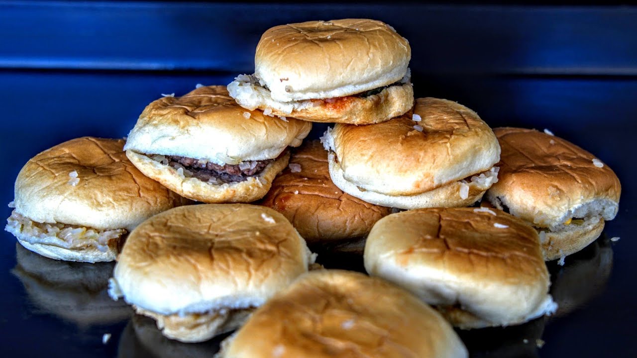 Now you can Make White Castle Burgers at Home | SIMPLE How to make white castle Sliders at HOME | 4K