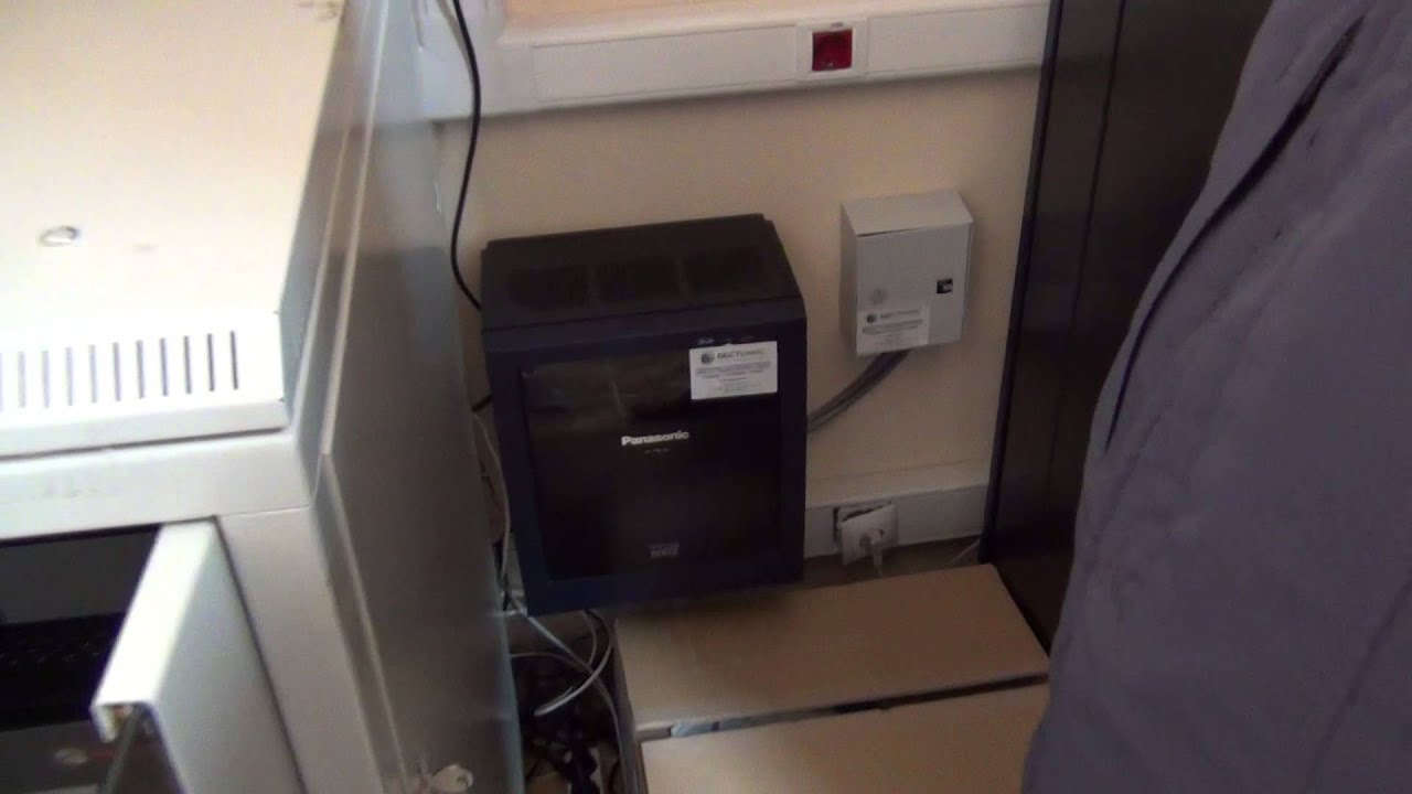 IP АТС Panasonic KX NS1000 и Panasonic KX TDE100