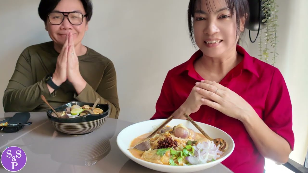 အုန်းနို့ခေါက်ဆွဲ ဝါးတီးCoconut Noodles Burmese’s Style