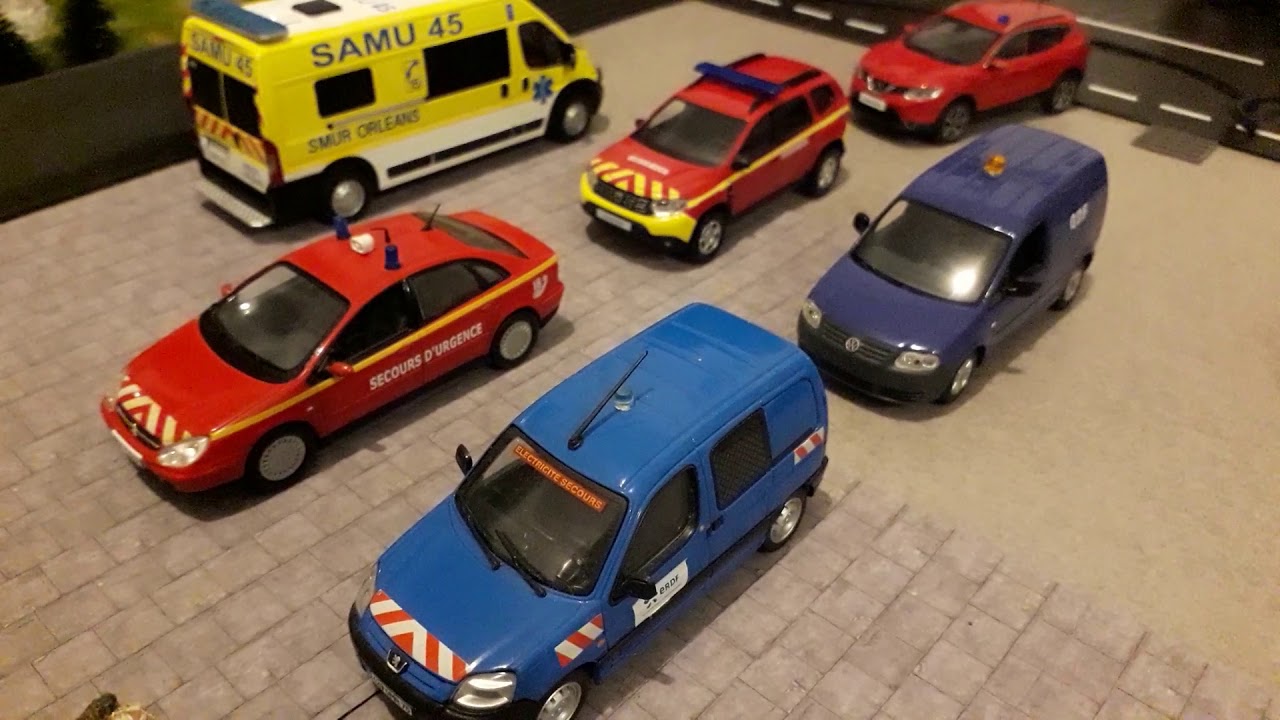 FEU D'ATELIER DE GARAGE ( POMPIER MINIATURE)