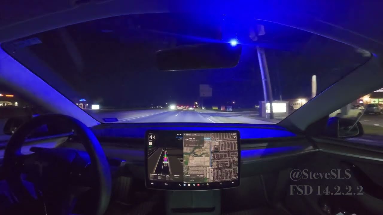 Tesla FSD 14.2.2.2: Parking Lot - Very Different Behavior