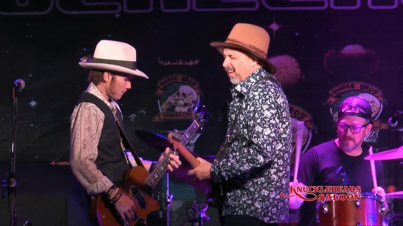 Too Slim and the Tail Draggers play Knuckleheads Saloon18 April 2018