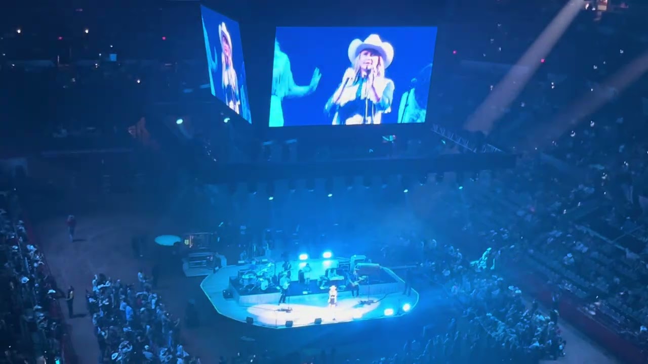 Miranda Lambert San Antonio Rodeo 02