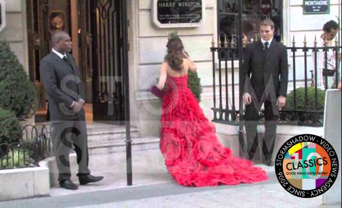 Gossip Girl Shooting in Paris France 2010 Avenue Montaigne