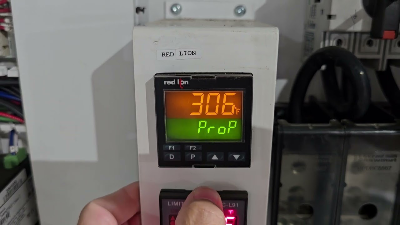 Red Lion PXU Temp Controller Temperature Shift