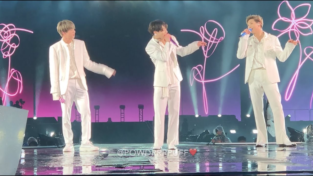190512 - First Ment - BTS 방탄소년단 - Speak Yourself Tour - Soldier Field D2 IN THE RAIN - HD FANCAM