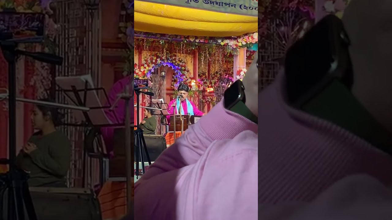 Anuradha Paul is live Karunamayee Kali Mandir with Ustad Jainul Abedin 
