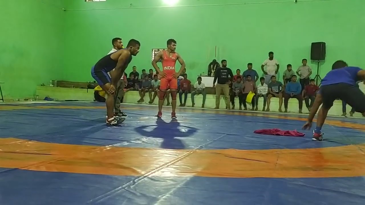 Virupaksha pailwan Davangere vs Mudhol Linga Virupaksha win