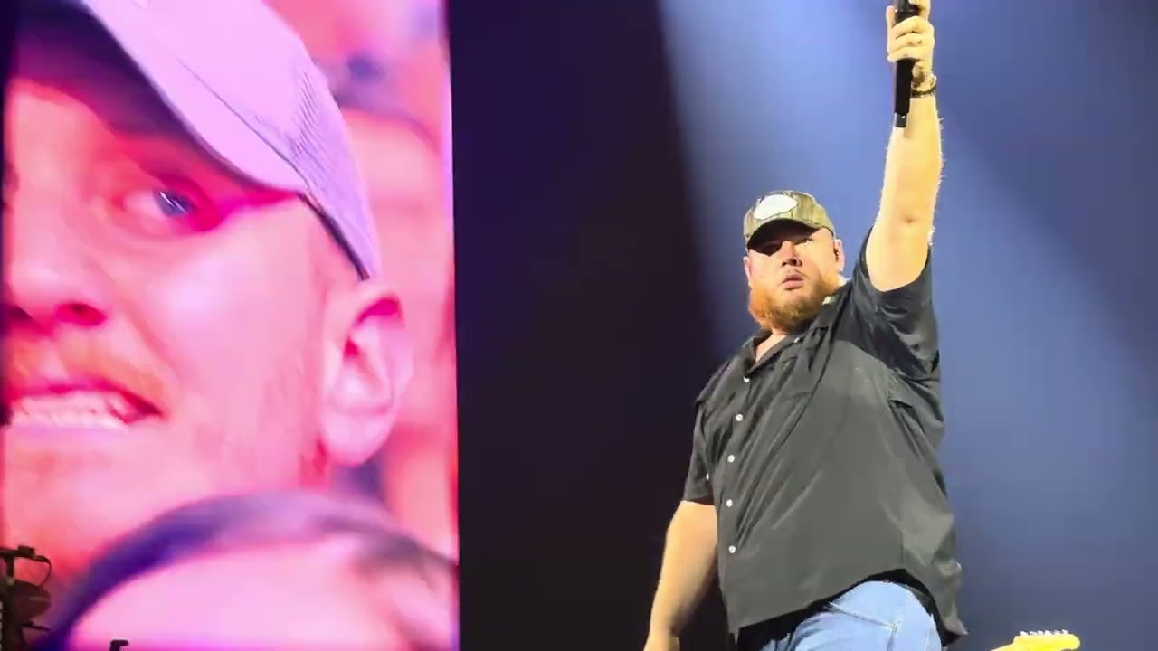 Luke Combs - The kind of love we make - Copenhagen Denmark 2023